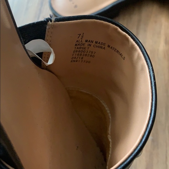 Flats - Picture 3 of 3